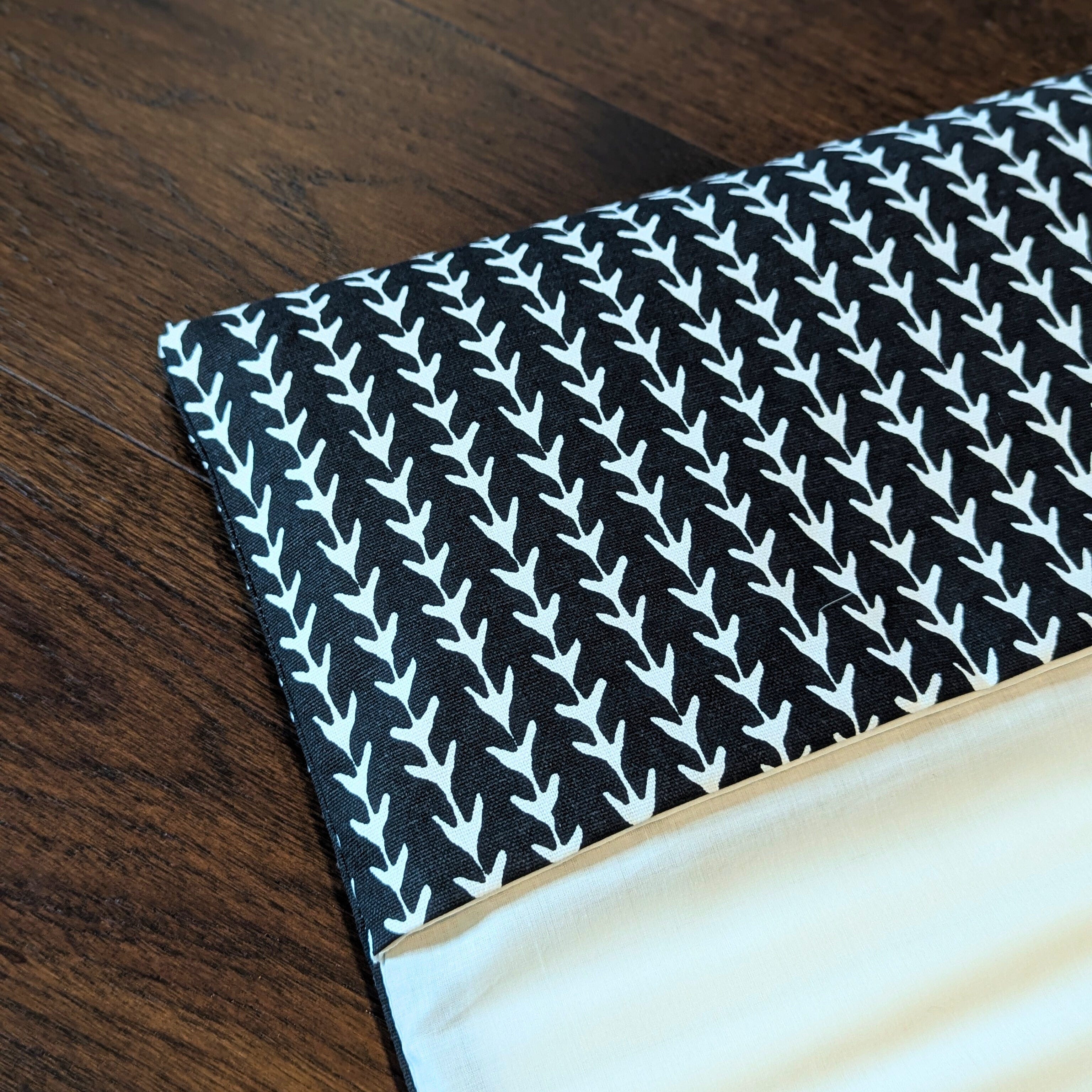 Rockin Cushions IKEA Kids Poang Black Vine Cotton Cushion Cover, Compatible with IKEA Children's Poang